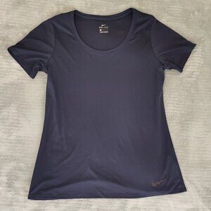 Navy Blue Nike Dri Fit Tee T Shirt Size M Athletic Wear Sporty Gym Workout